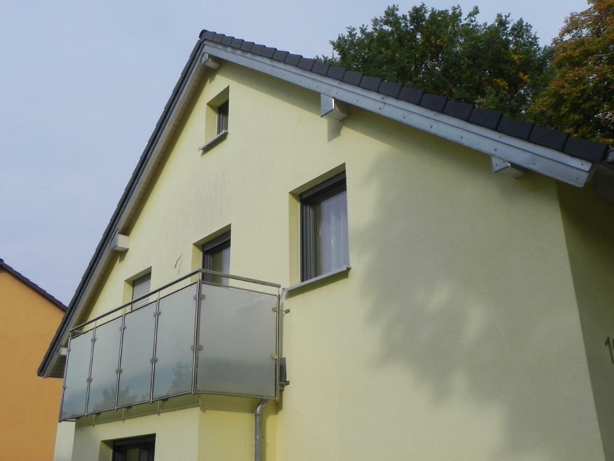1-Zimmer-Wohnung Nähe Playmobil Funpark Oberasbach Exterior foto